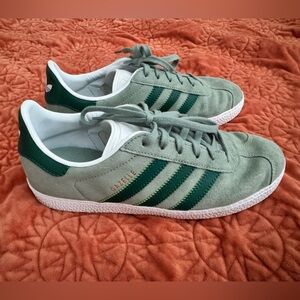 Adidas Gazelle Sneakers